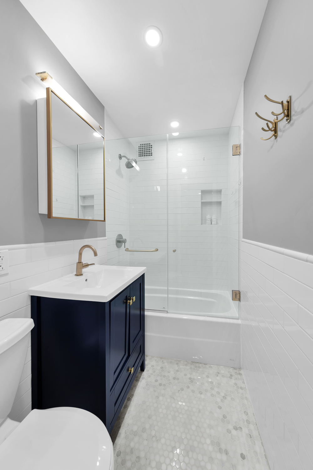 88 Bleecker Street, Unit 1A Manhattan, NY 10012 - Photo 5 of 8