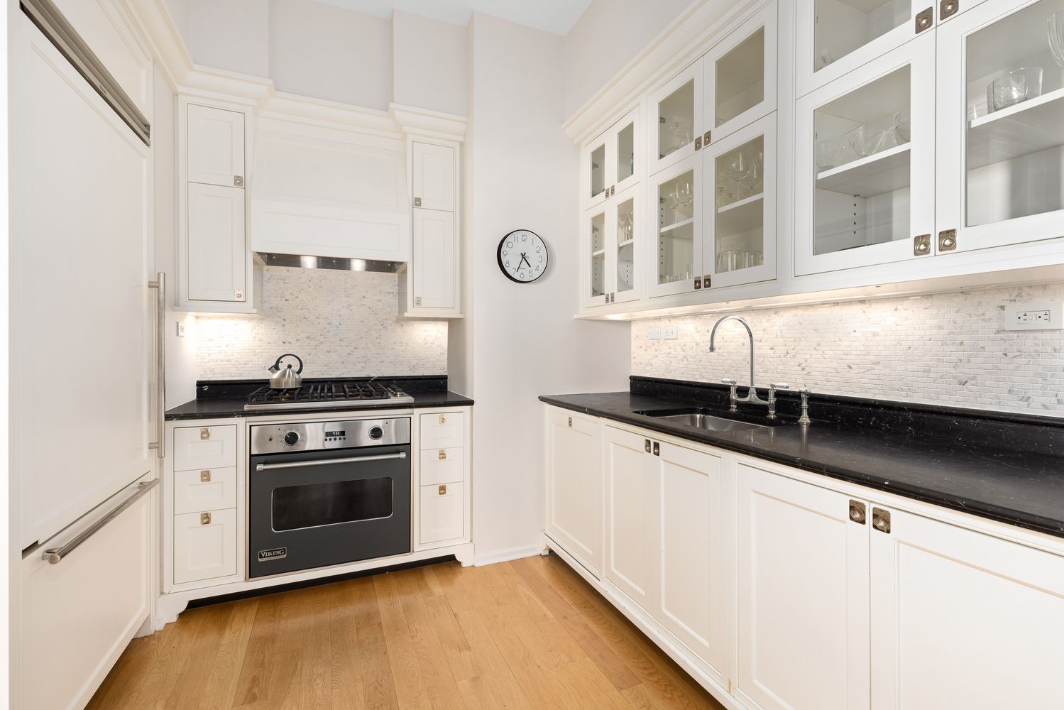 1 Central Park South, Unit 905 Manhattan, NY 10019 - Photo 9 of 22