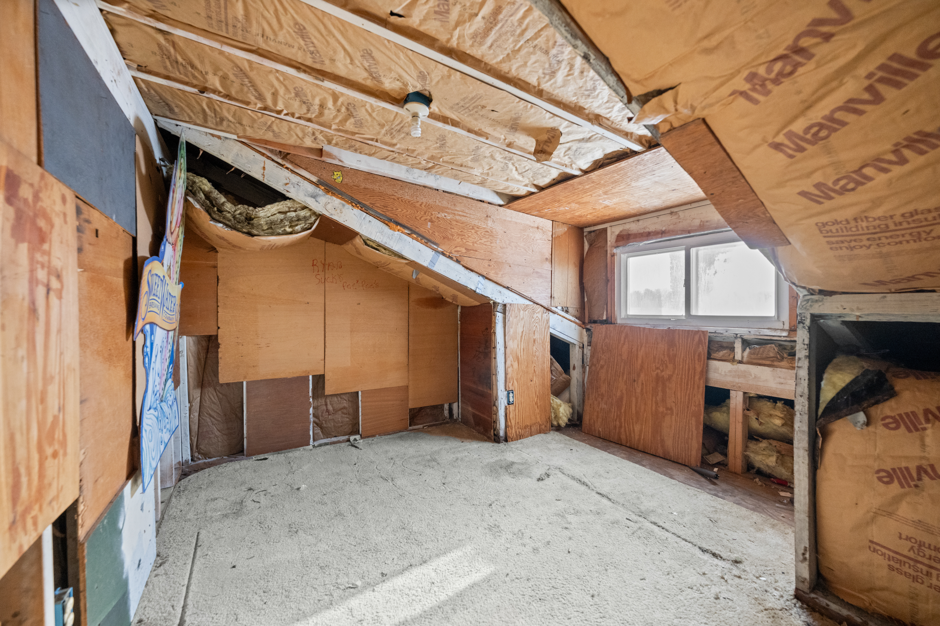 458 Renfrew Avenue Ambler, PA 19002 - Photo 31 of 32 a view of a garage