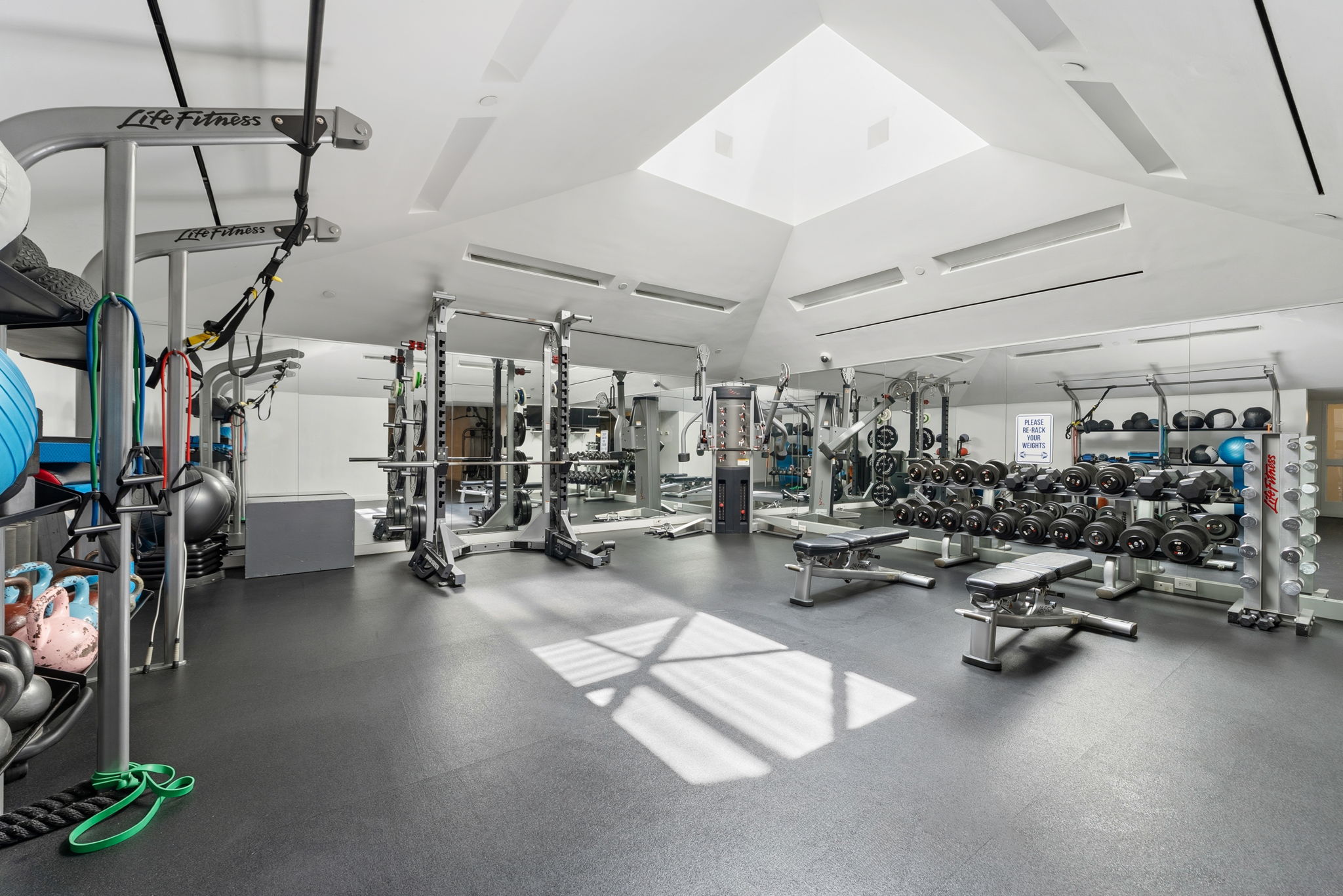 311 West Broadway, Unit 7G Manhattan, NY 10013 - Photo 12 of 15