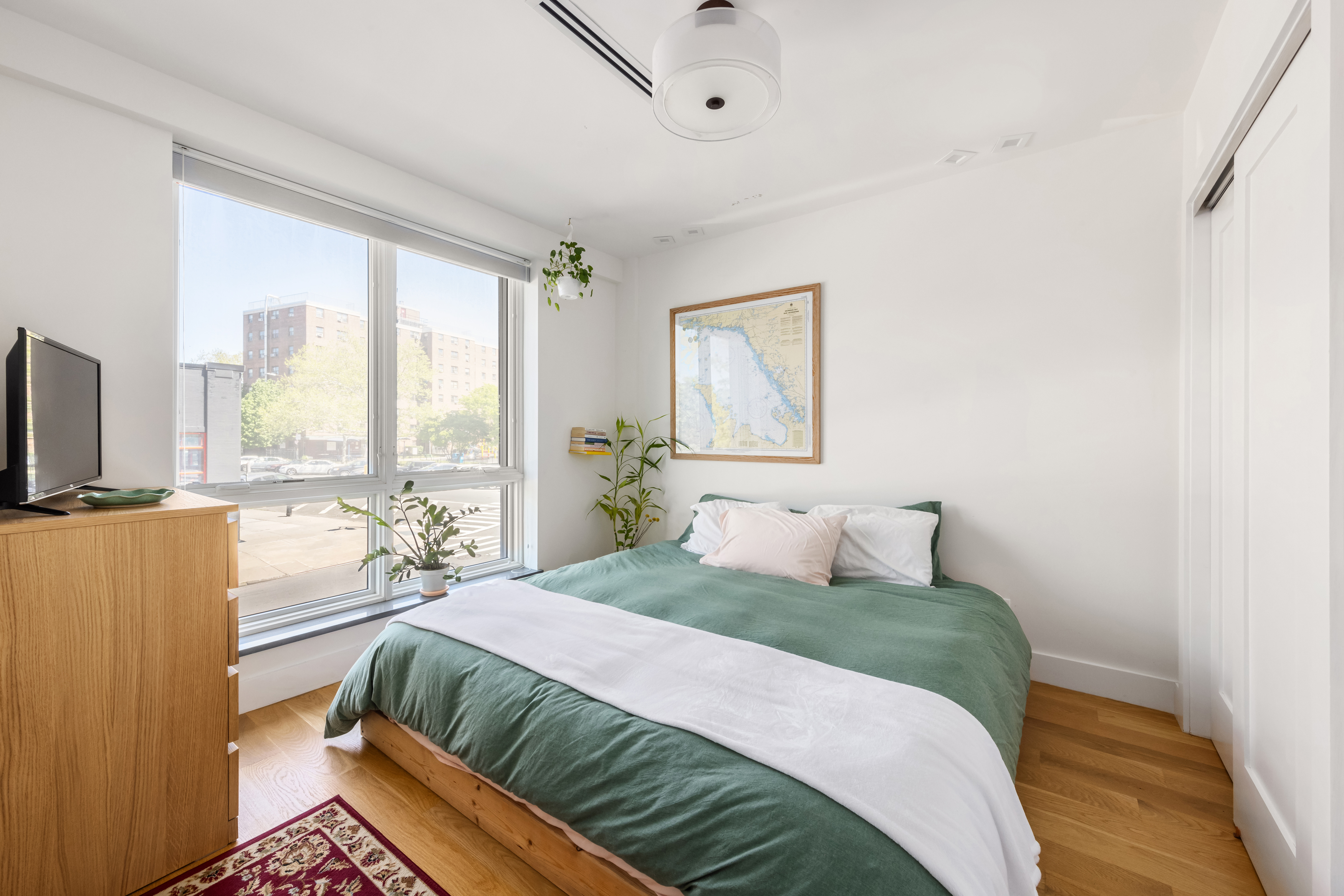 77 Kingsland Avenue, Unit 2F Brooklyn, NY 11211 - Photo 5 of 10