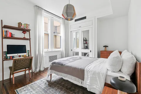 $4,300,000 | 31 West 12th Street, Unit 5E | Greenwich Village