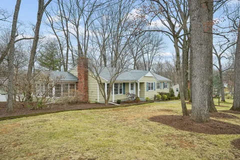 $800,000 | 119 Cambridge Drive, Berkeley Heights, NJ 07922