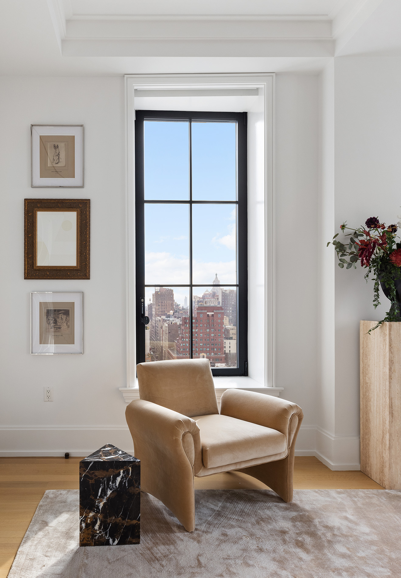212 West 18th Street, Unit 17A Manhattan, NY 10011 - Photo 6 of 16 Gallery Image 6