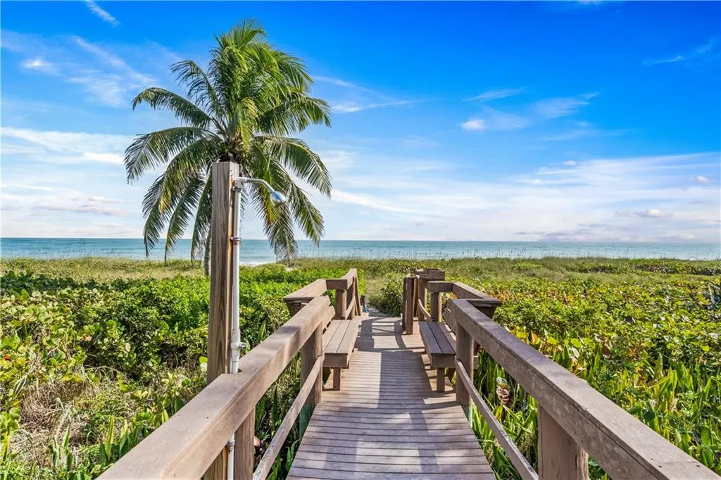 $448,000 | 3120 North Highway A1a, Unit 302, Fort Pierce, FL 34949