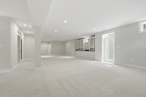 $1,947,000 | 9153 Riesley Lane, Vienna, VA 22182