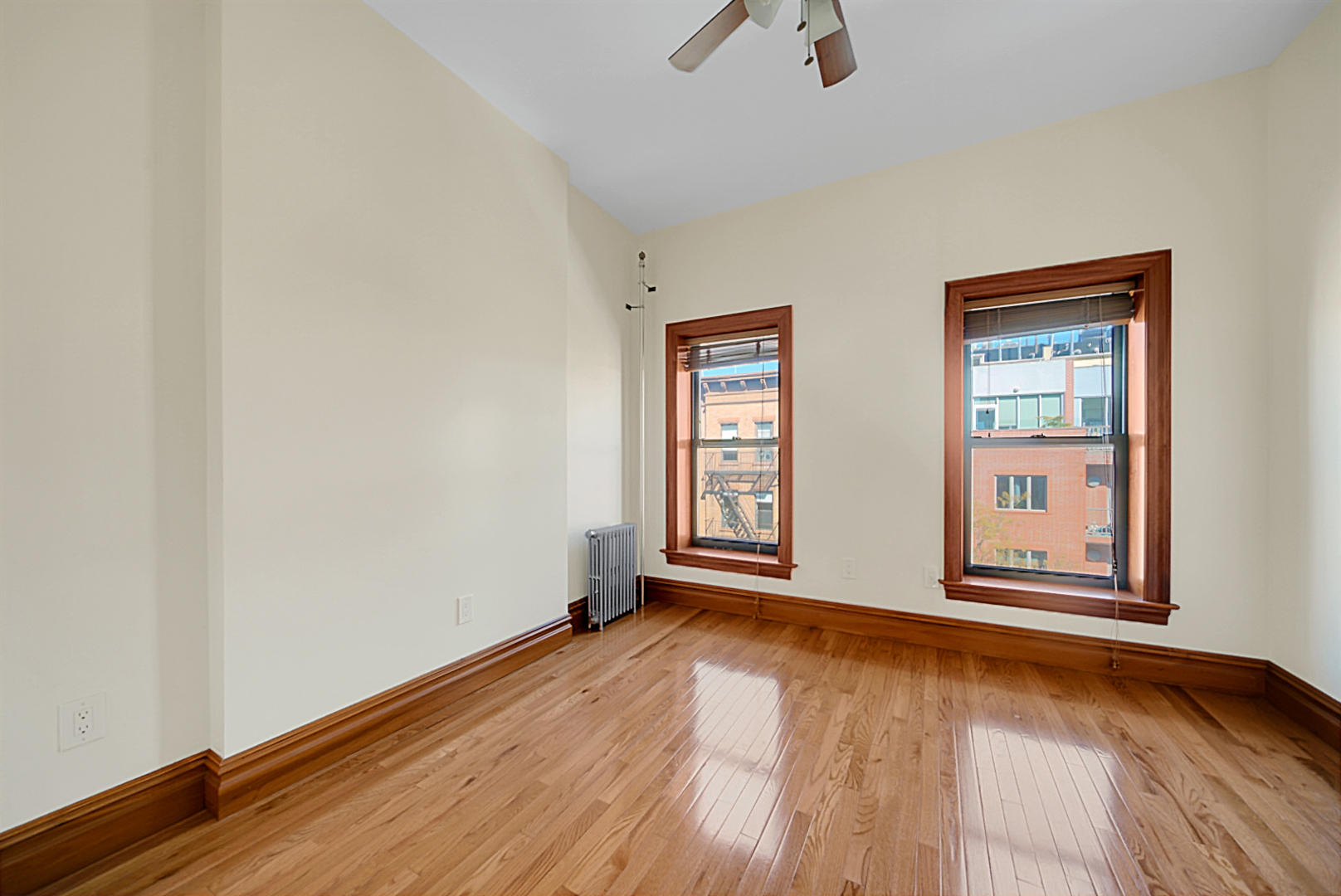 364 15th Street, Unit 4L Brooklyn, NY 11215 - Photo 3 of 5
