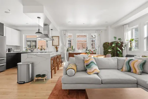 $5,000 | 310 4th Street, Unit 2A, Union City, NJ 07087