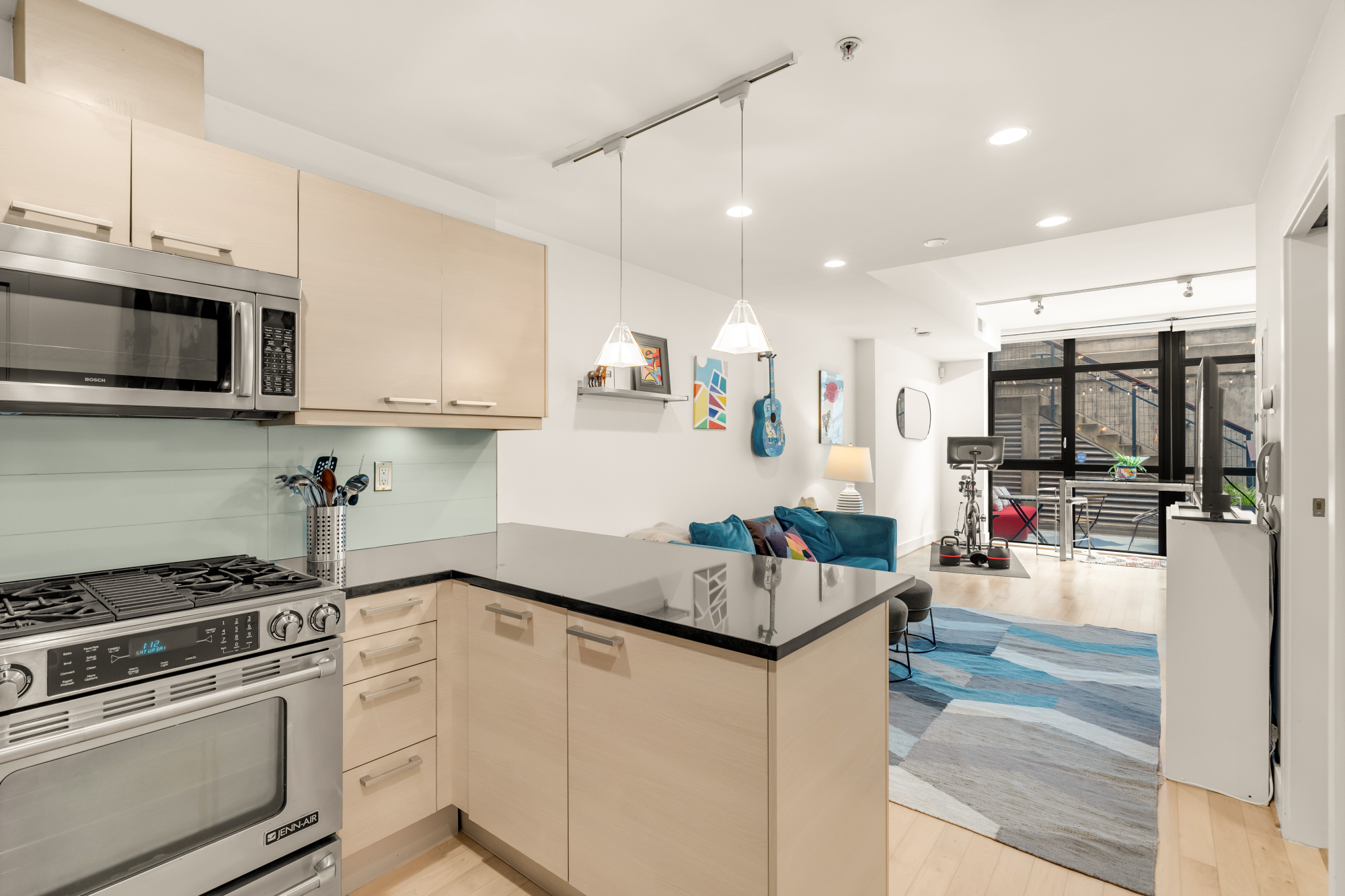 1401 Q Street Northwest, Unit T1 Washington, DC 20009 - Photo 4 of 31