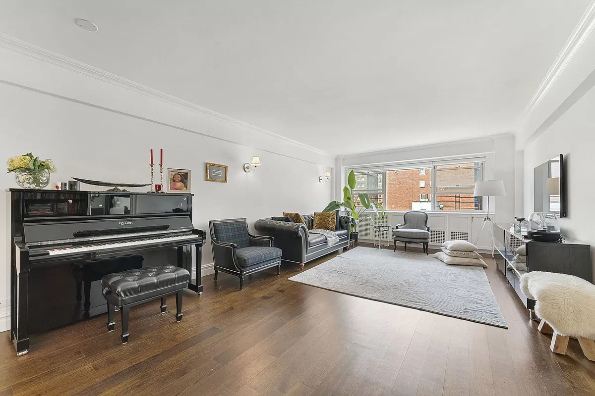 40 East 78th Street, Unit 9H Manhattan, NY 10075 - Photo 9 of 11