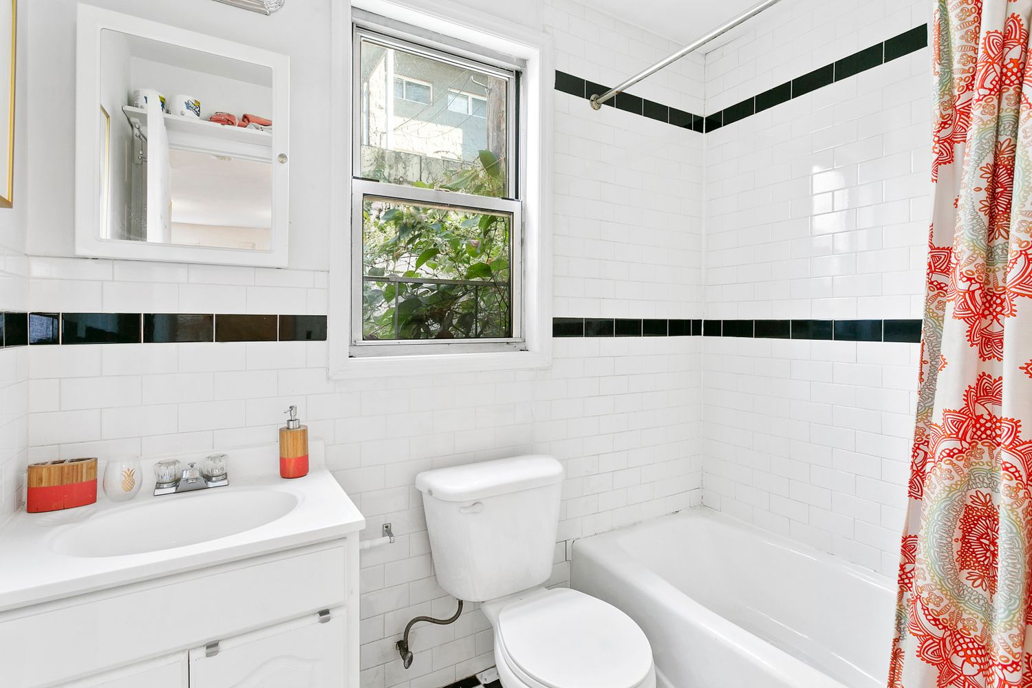 59 Stagg Street, Unit A Brooklyn, NY 11206 - Photo 4 of 4