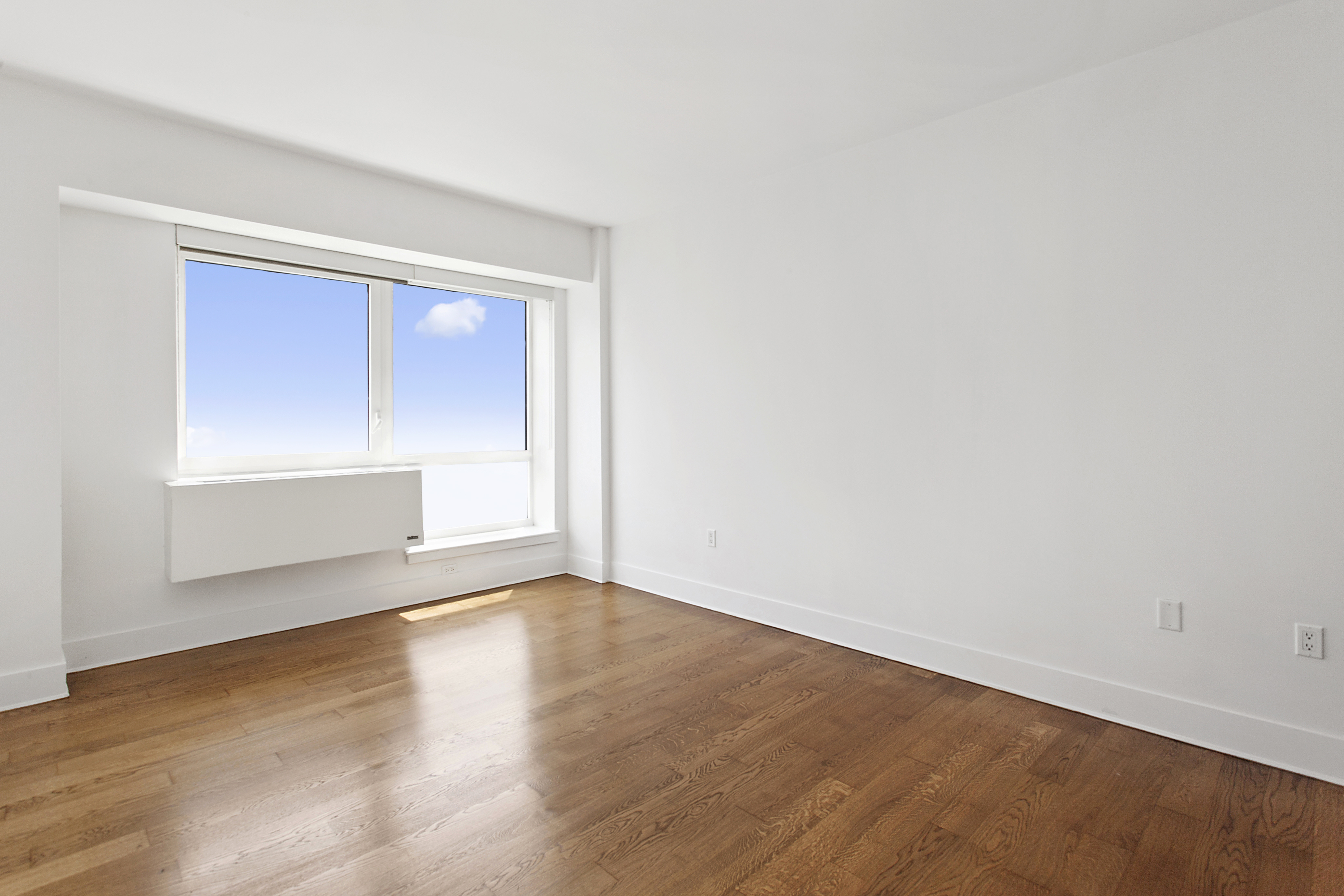 440 Kent Avenue, Unit 19F Brooklyn, NY 11249 - Photo 4 of 11