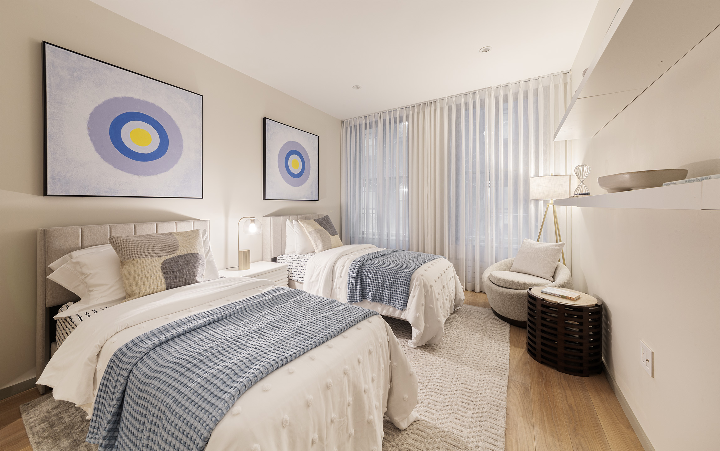 29 West 21st Street, Unit 5 Manhattan, NY 10010 - Photo 10 of 20 a bedroom with a bed and wooden floor