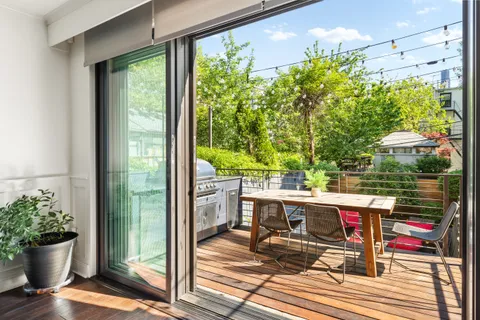 $3,150,000 | 455 Union Street | Carroll Gardens