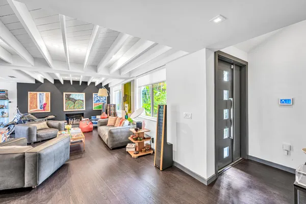 $18,000 | 4975 Delaware Avenue, Miami Beach, FL 33140