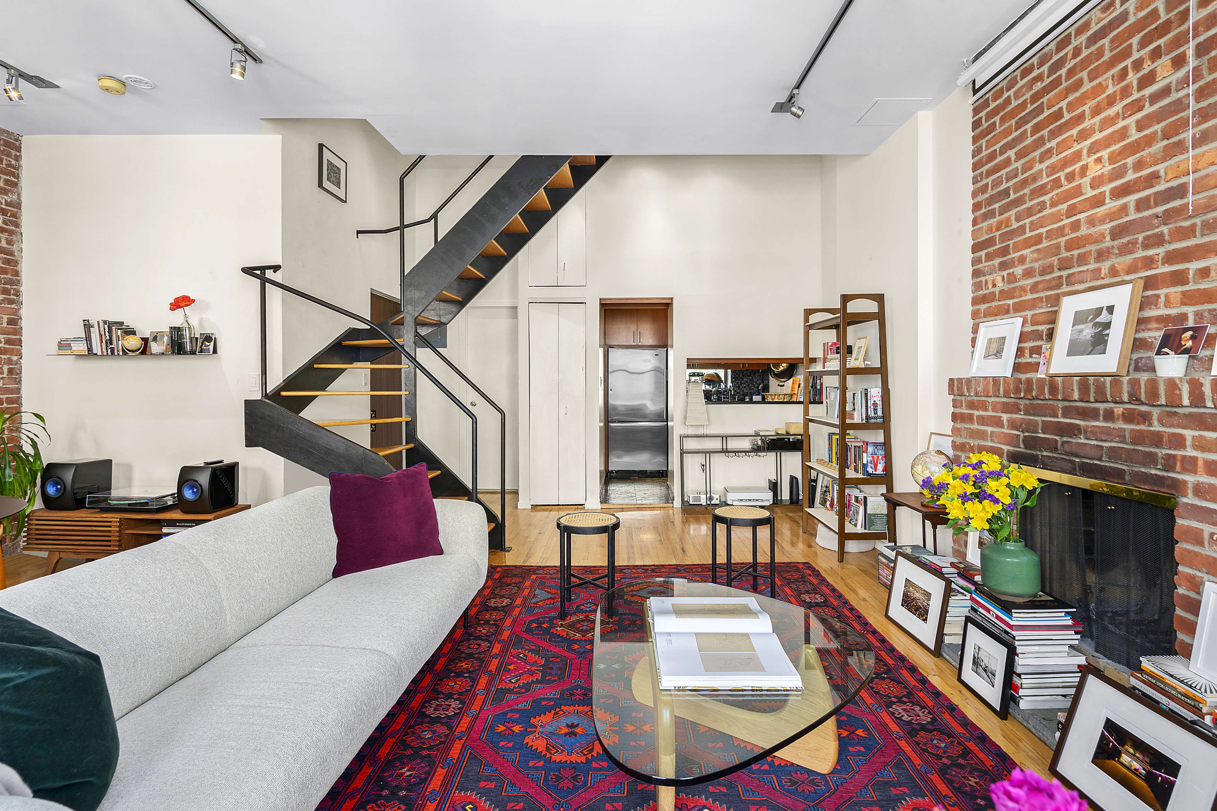 342 West 85th Street, Unit 6D Manhattan, NY 10024 - Photo 2 of 11