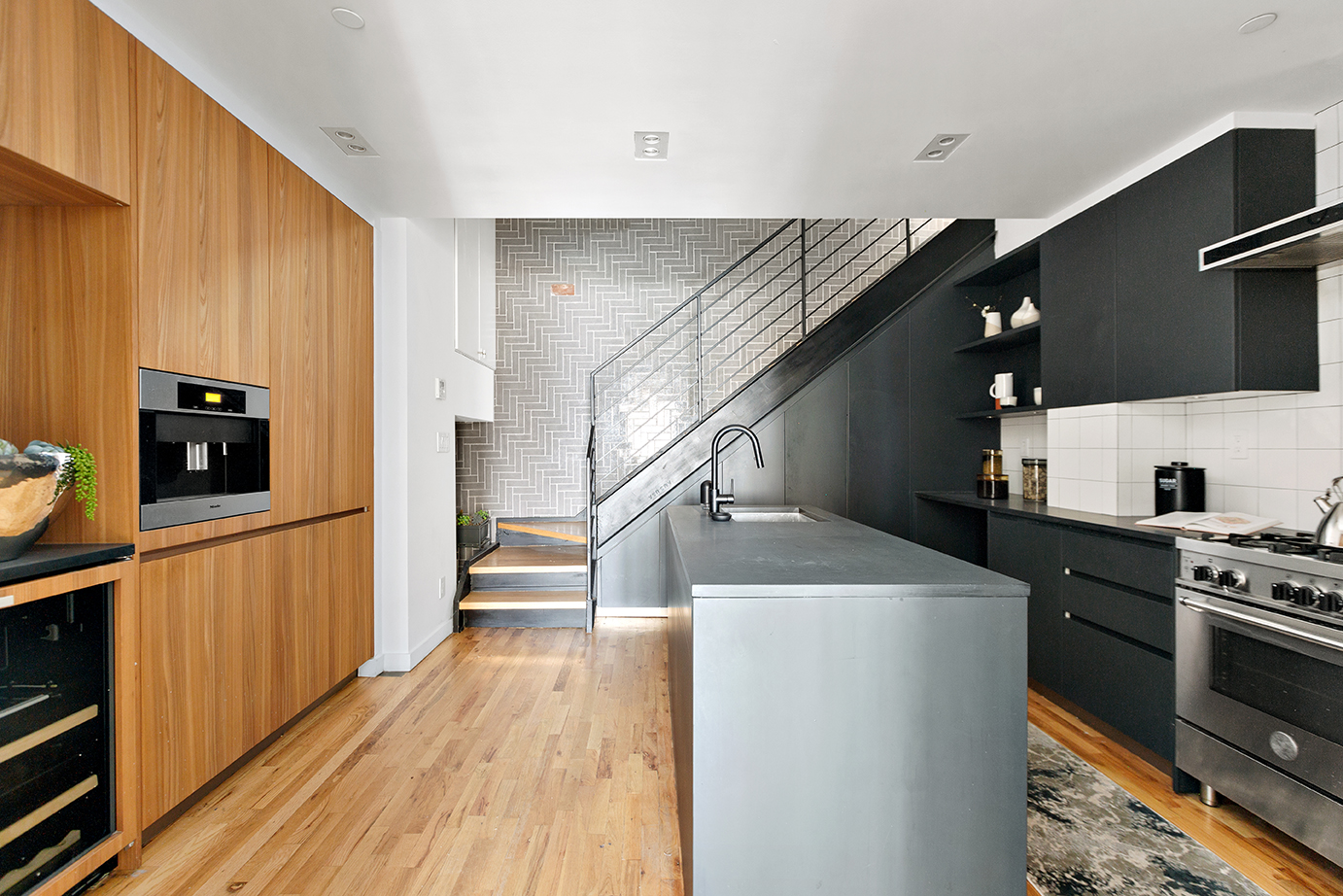 39 Bridge Street, Unit THA Brooklyn, NY 11201 - Photo 7 of 20