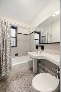 $750,000 | 120 East 90th Street, Unit 7B | Upper East Side