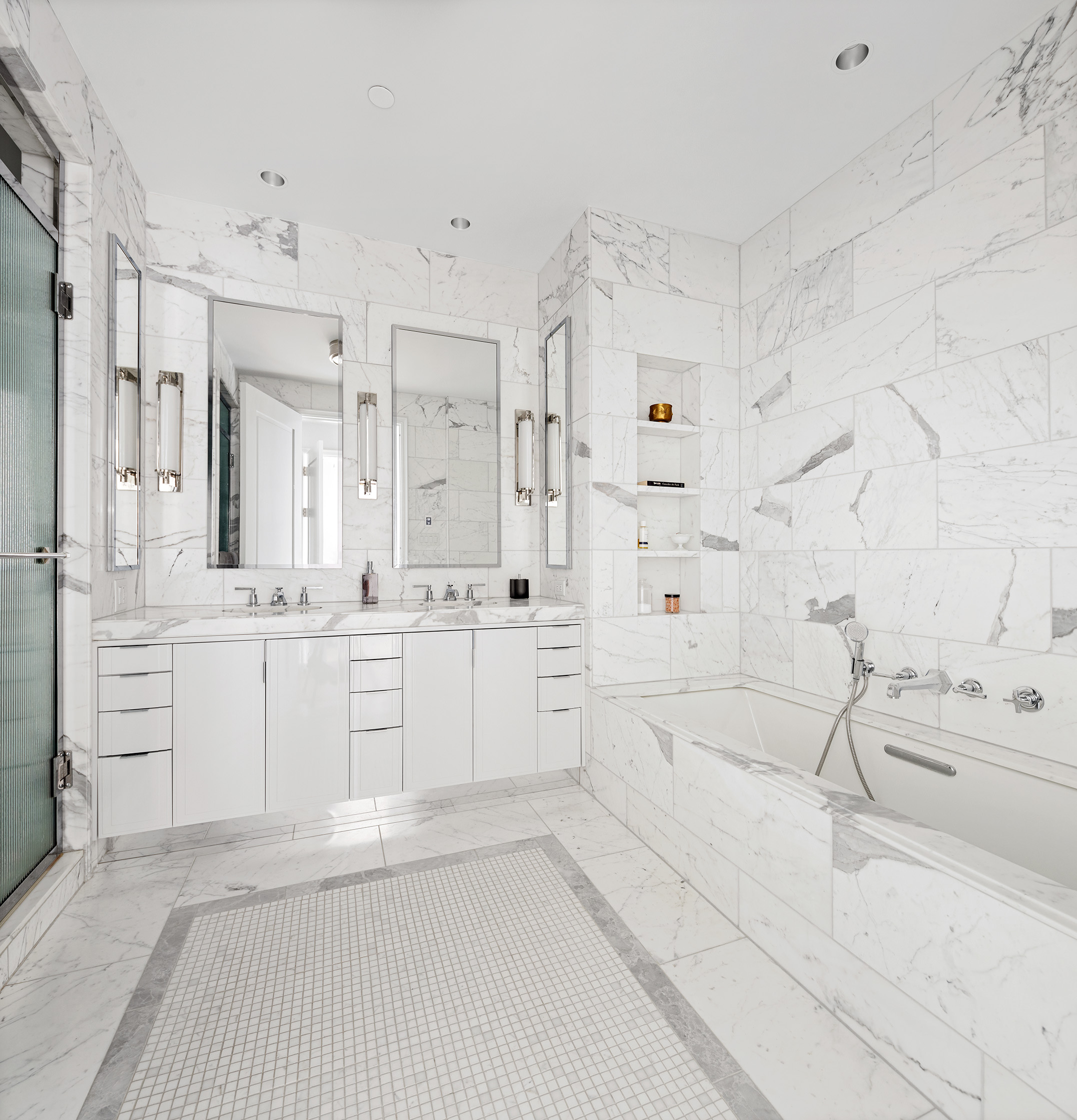 301 East 81st Street, Unit 9A Manhattan, NY 10028 - Photo 9 of 22