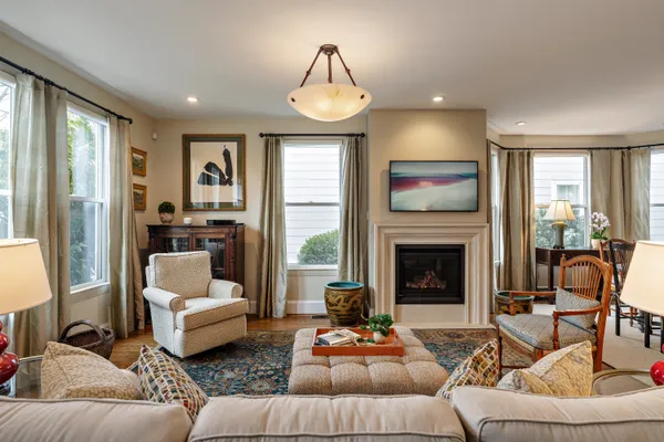 $2,250,000 | 53 Ellery Street, Unit 1, Cambridge, MA 02138