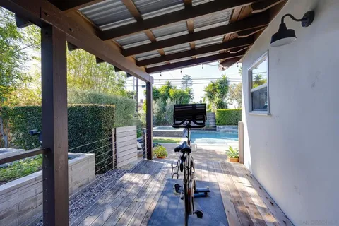 $4,995,000 | 554-556 Stratford Drive, Encinitas, CA 92024