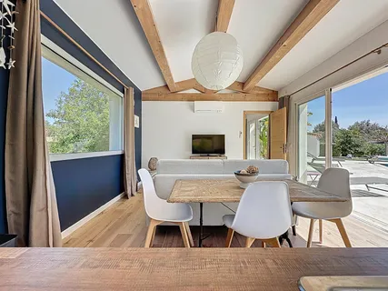 $2,157,746 | 168 Chemin De Beaucours, Sanary-sur-Mer, France 83110