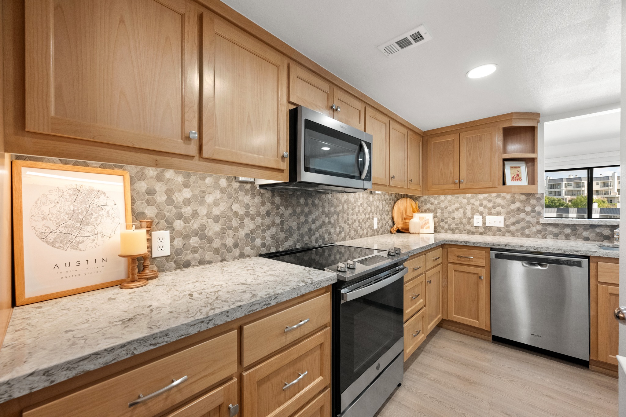 2918 Ranch Road 620, Unit B112 Austin, TX 78734 - Photo 12 of 36 Gallery Image 12