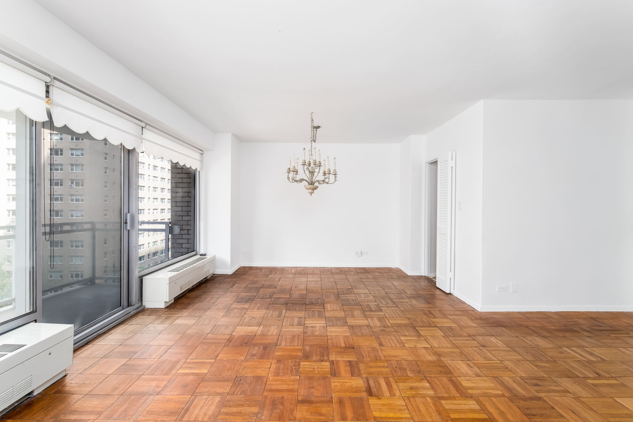 400 East 56th Street, Unit 8C Manhattan, NY 10022 - Photo 4 of 14