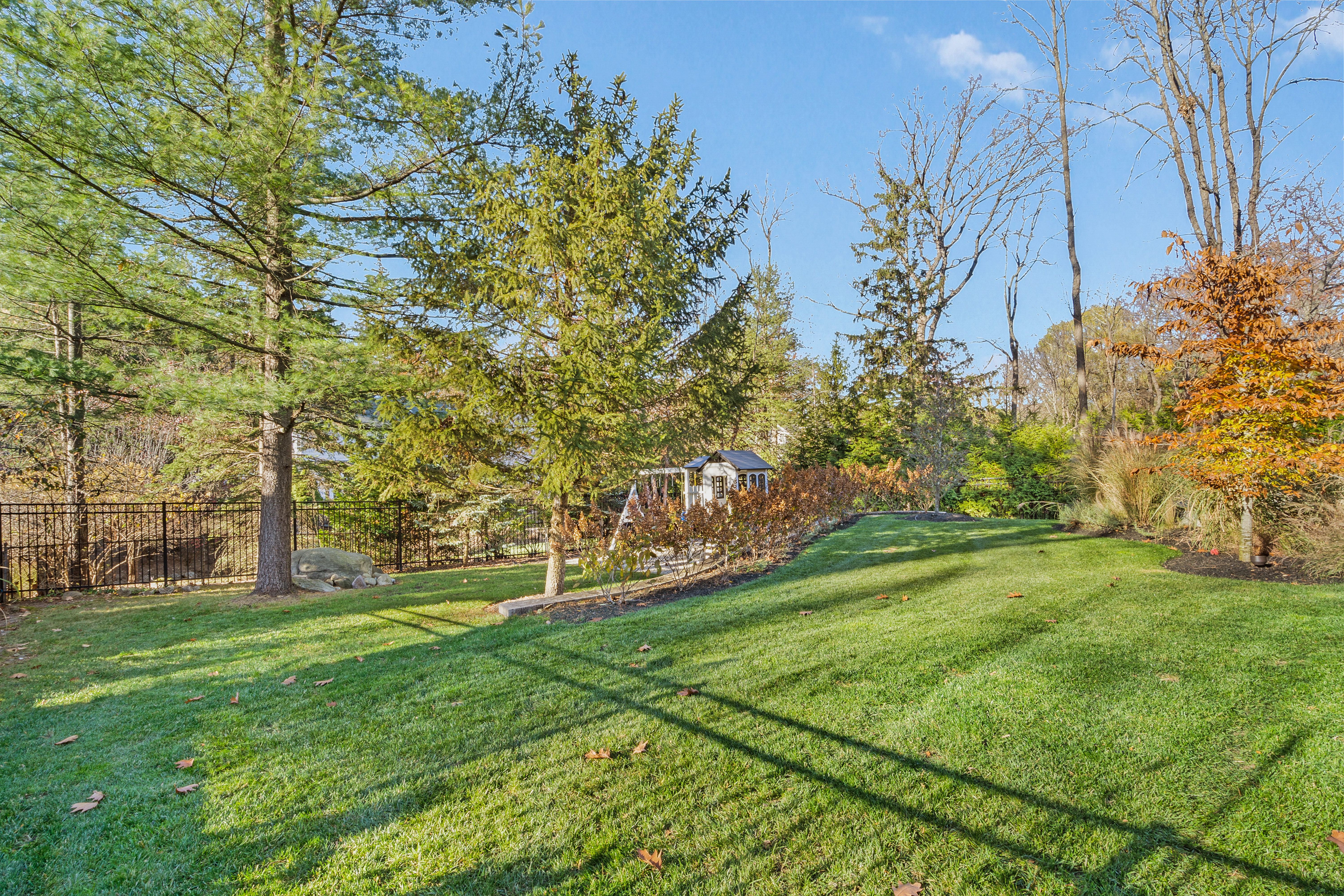 54 Oakridge Road Verona, NJ 07044 - Photo 11 of 19