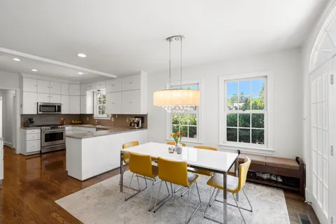 Contact Agent | 5313 Massachusetts Avenue, Bethesda, MD 20816