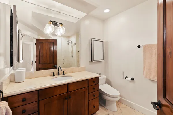 $1,249,000 | 3965 Moore Street, Unit 104, Los Angeles, CA 90066