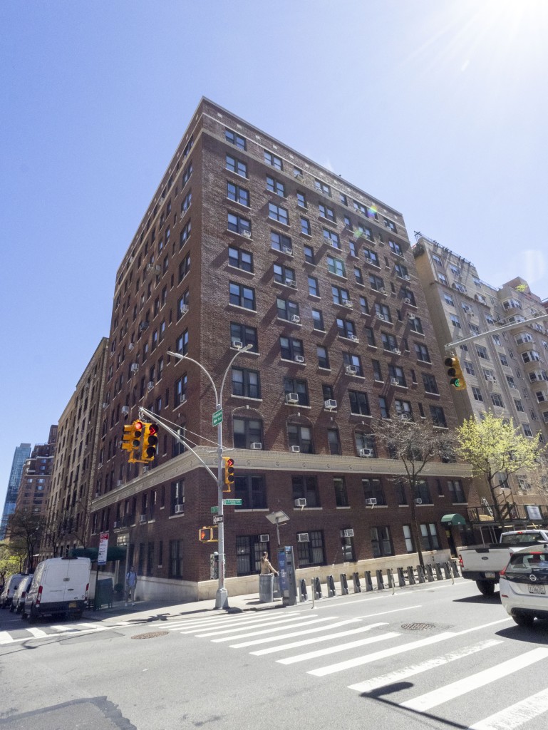136 East 36th Street, Unit 5D Manhattan, NY 10016 - Photo 18 of 19
