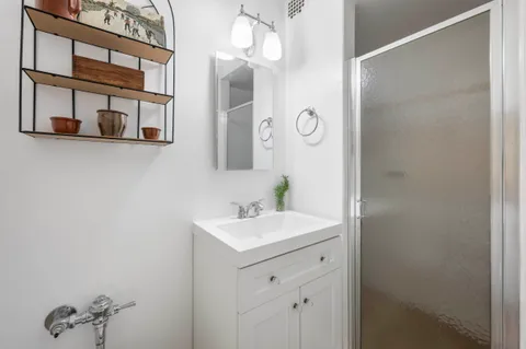 $400,000 | 255 Fieldston Terrace, Unit 2L | Fieldston