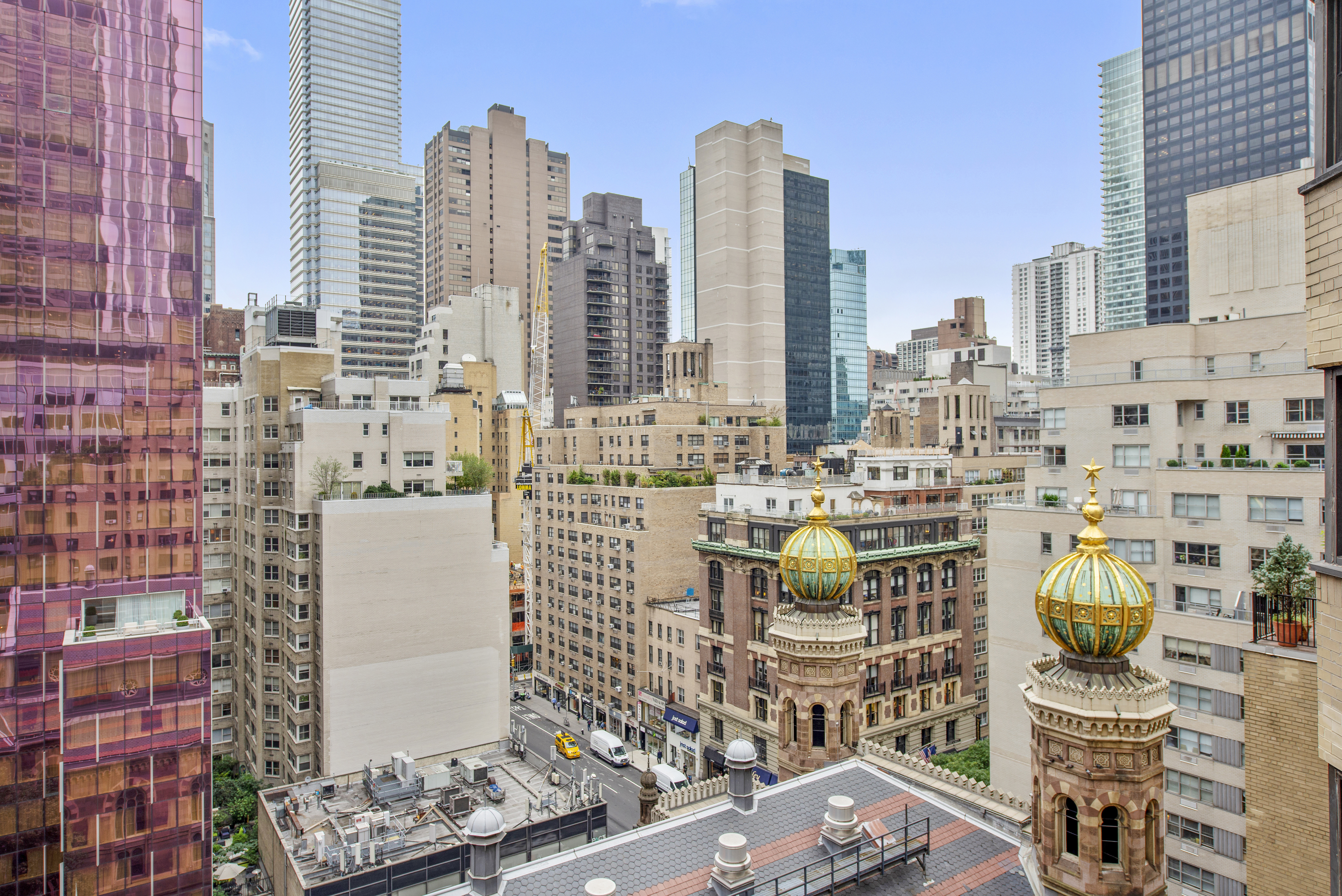 135 East 54th Street, Unit 15G Manhattan, NY 10022 - Photo 10 of 11