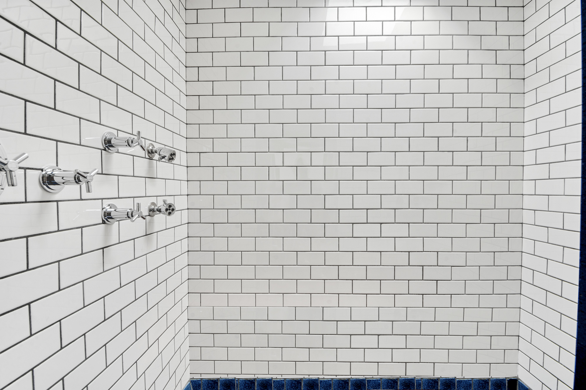 10 Carroll Street Brooklyn, NY 11231 - Photo 23 of 28 a bathroom with a shower