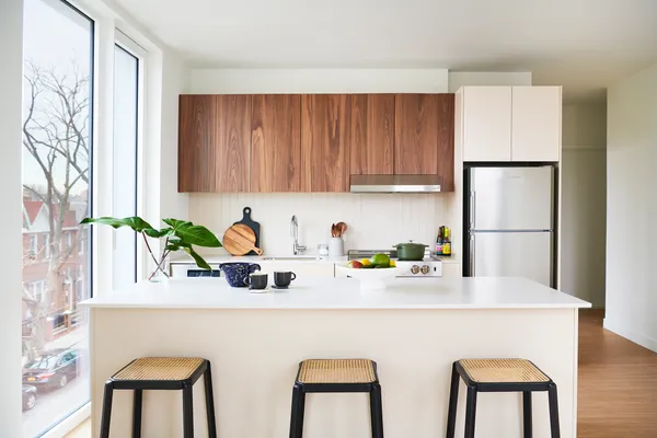 $5,850 | 30-77 Vernon Boulevard, Unit 413W | Astoria