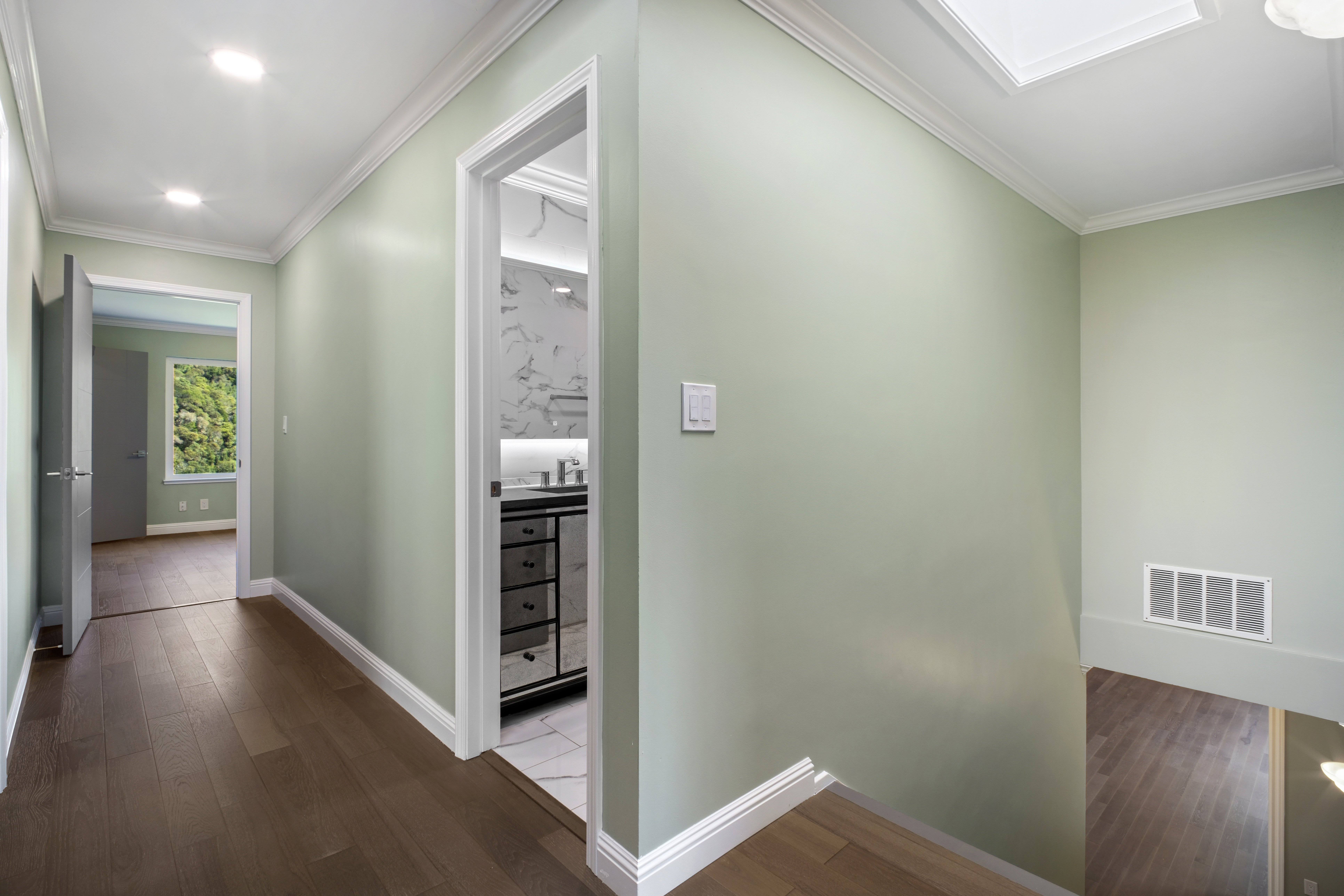 62 Oakdale Avenue San Rafael, CA 94901 - Photo 28 of 32 a view of a hallway with wooden floor