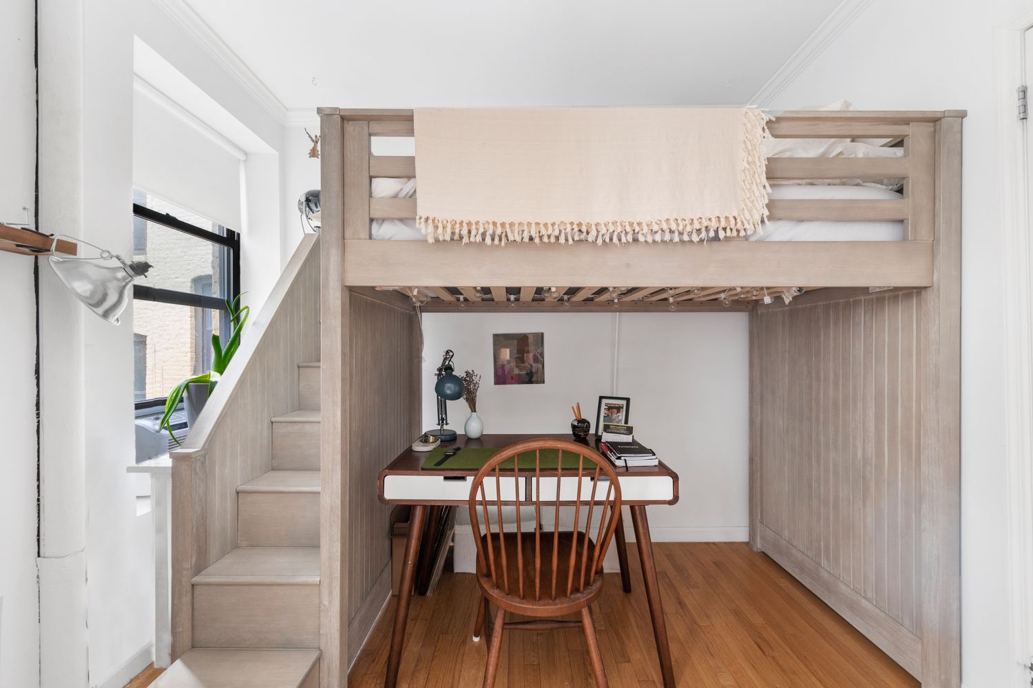 321 East 12th Street, Unit 22 Manhattan, NY 10003 - Photo 5 of 7