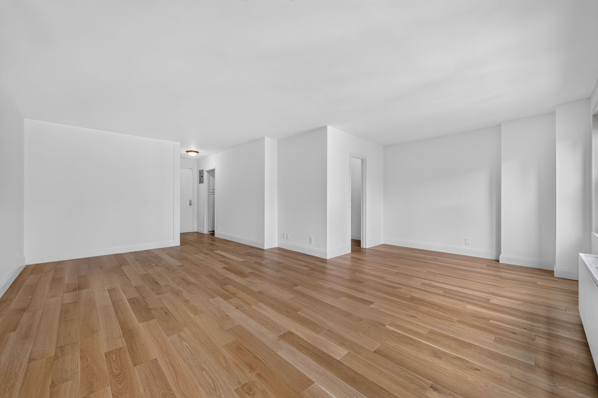 180 West End Avenue, Unit 6P Manhattan, NY 10023 - Photo 6 of 15 Gallery Image 6