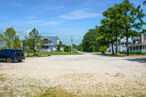 $699,900 | 34742 Frontier Road, Lewes, DE 19958
