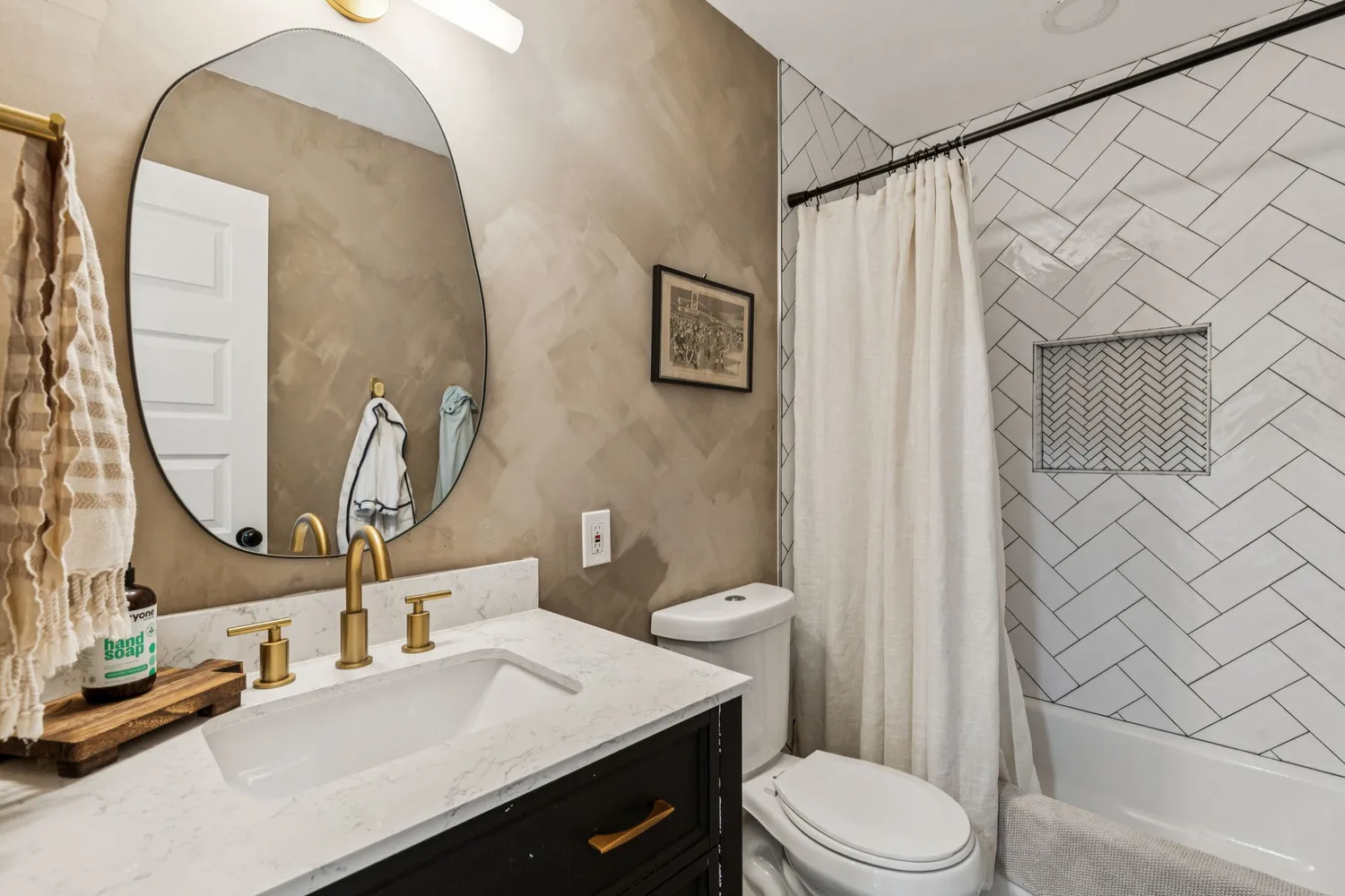 $399,000 | 2319 Barlow Avenue, Dallas, TX 75224