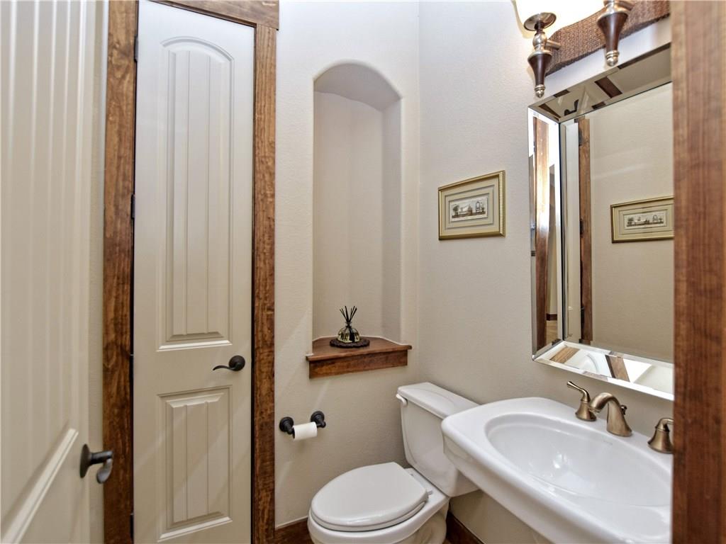 2802 Lohman Ford Road, Unit B Lago Vista, TX 78645 - Photo 10 of 15