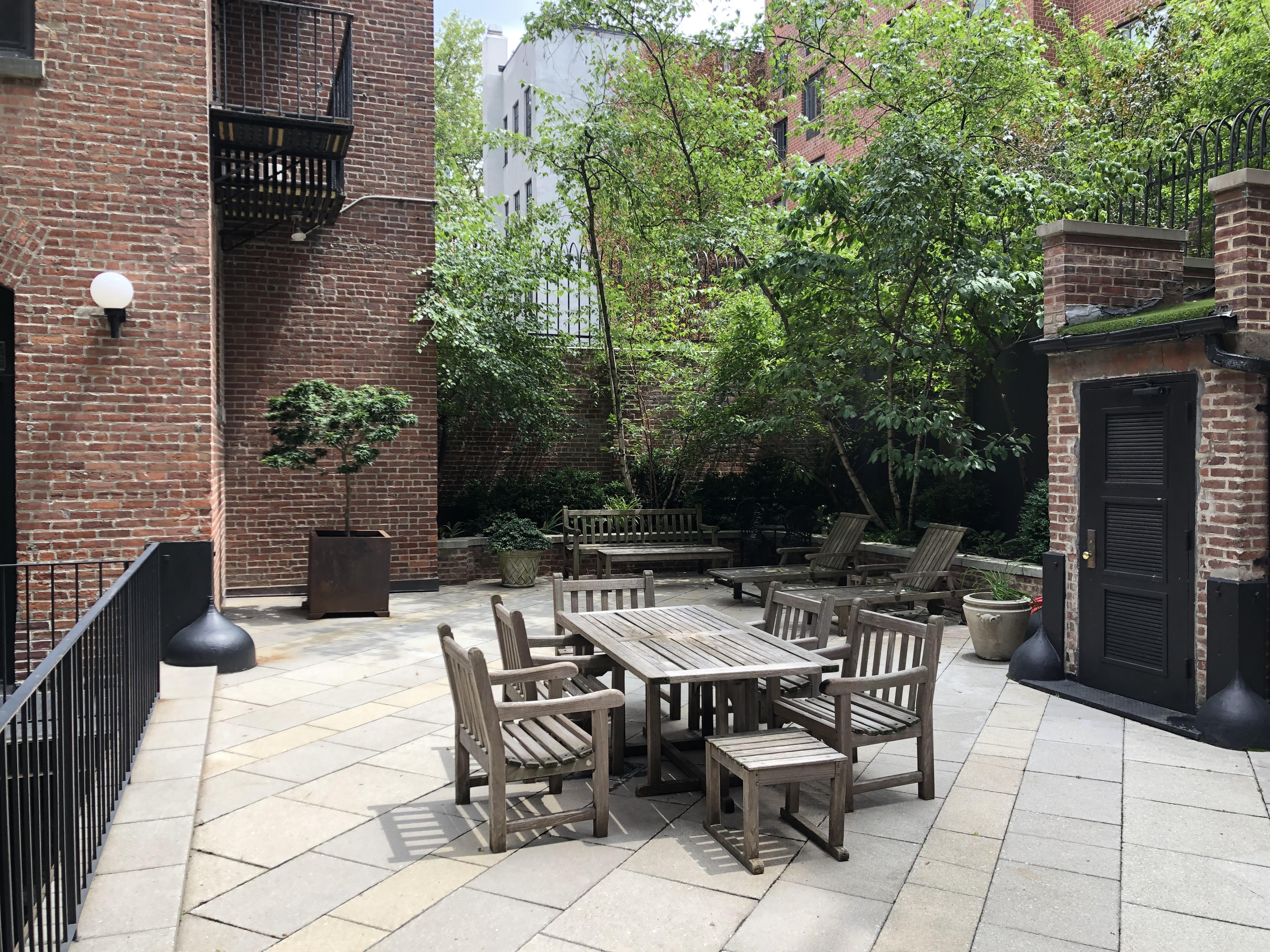 454 West 46th Street, Unit 4ES Manhattan, NY 10036 - Photo 12 of 16