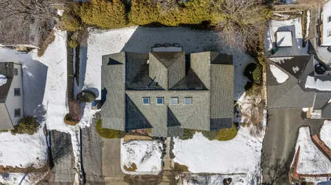 $2,595,000 | 10 Redstone Lane, Marblehead, MA 01945