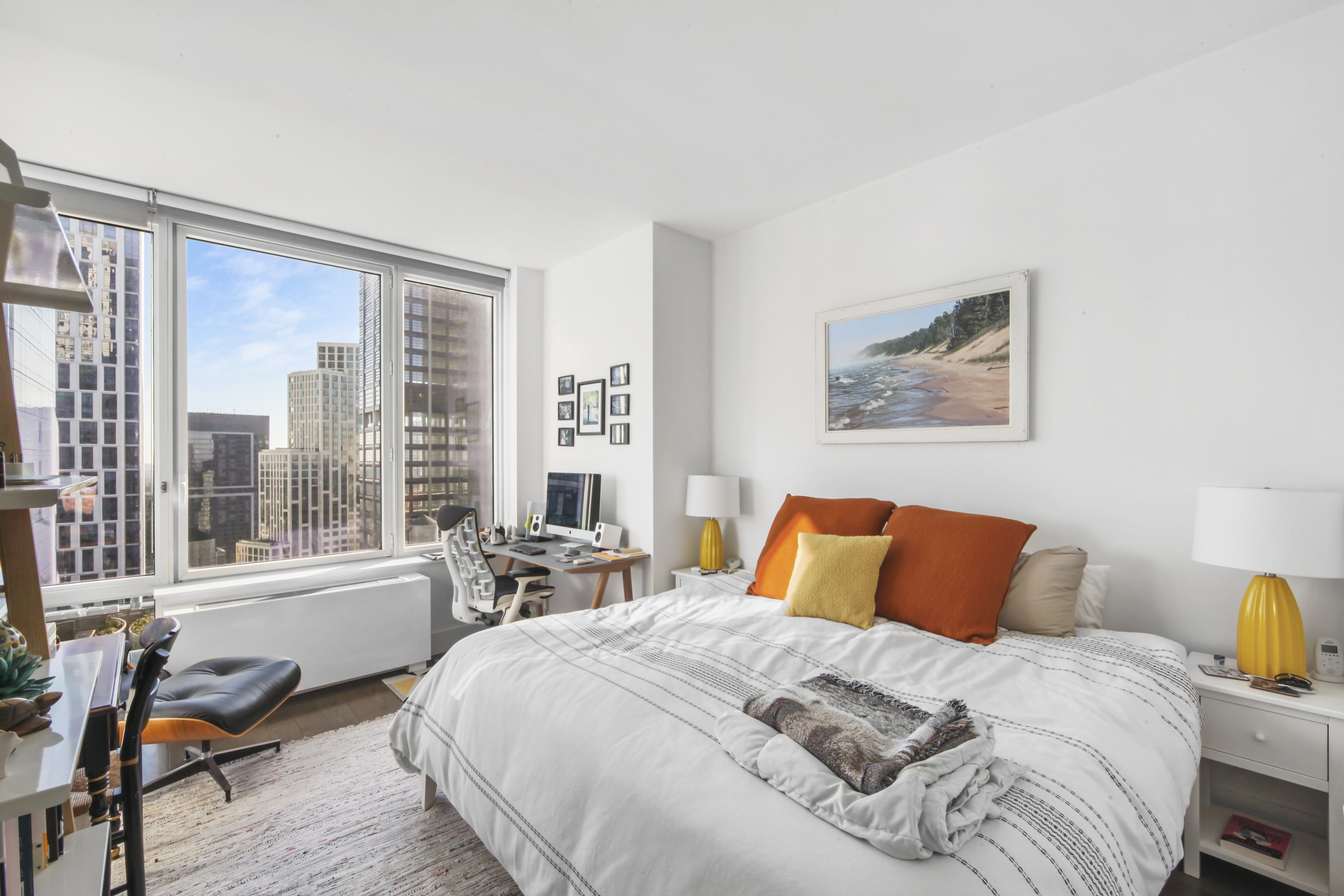 388 Bridge Street, Unit 32G Brooklyn, NY 11201 - Photo 5 of 15 a bedroom with bed and window