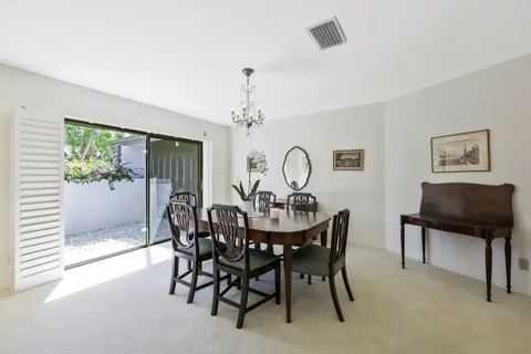 $799,000 | 700 Bald Eagle Drive, Unit 37, Naples, FL 34105