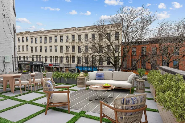 $5,995 | 216 Flatbush Avenue, Unit 2 | Park Slope