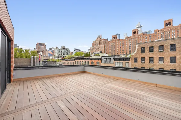 $50,000 | 442 West 22nd Street | Chelsea