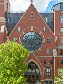 $875,000 | 2 Clarendon Street, Unit 302, Boston, MA 02116