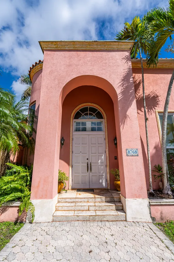 $3,600,000 | 8768 Southwest 62nd Court, Miami, FL 33156